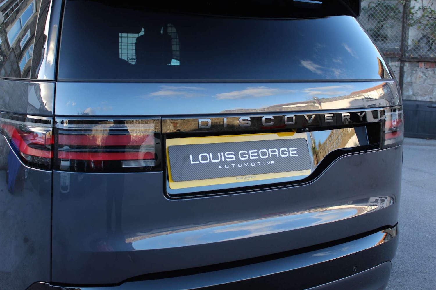 Used Land Rover Discovery 2025 for sale - 76642982: Photo 13