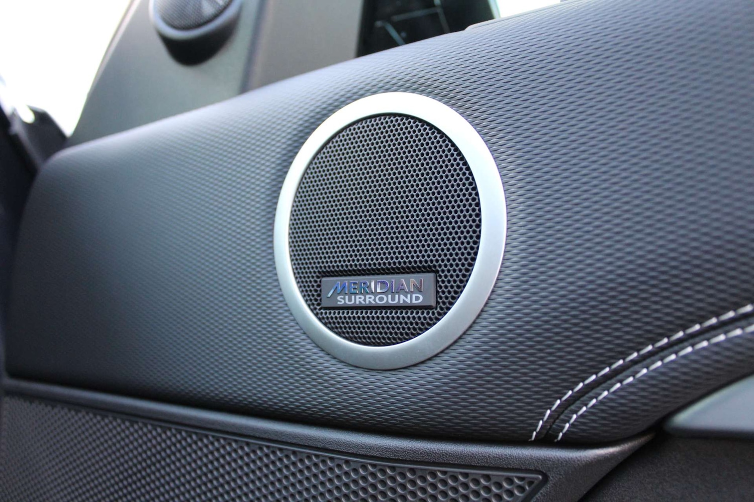 Used Land Rover Discovery 2025 for sale - 76642982: Photo 49