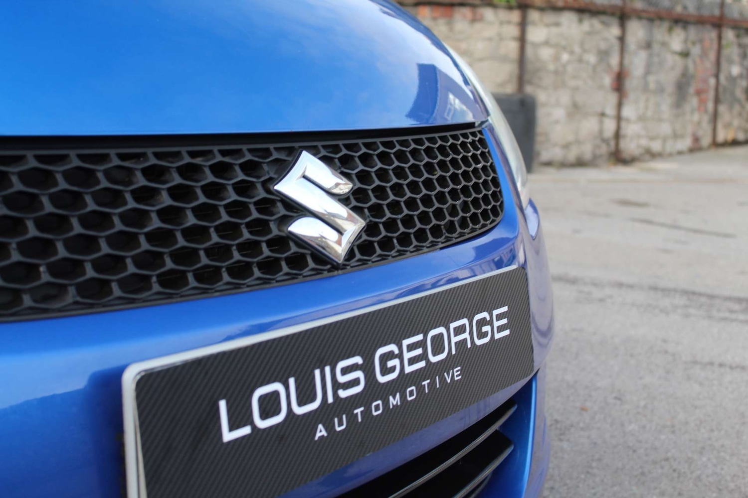 Used Suzuki Swift 2010 for sale - 76709143: Photo 9