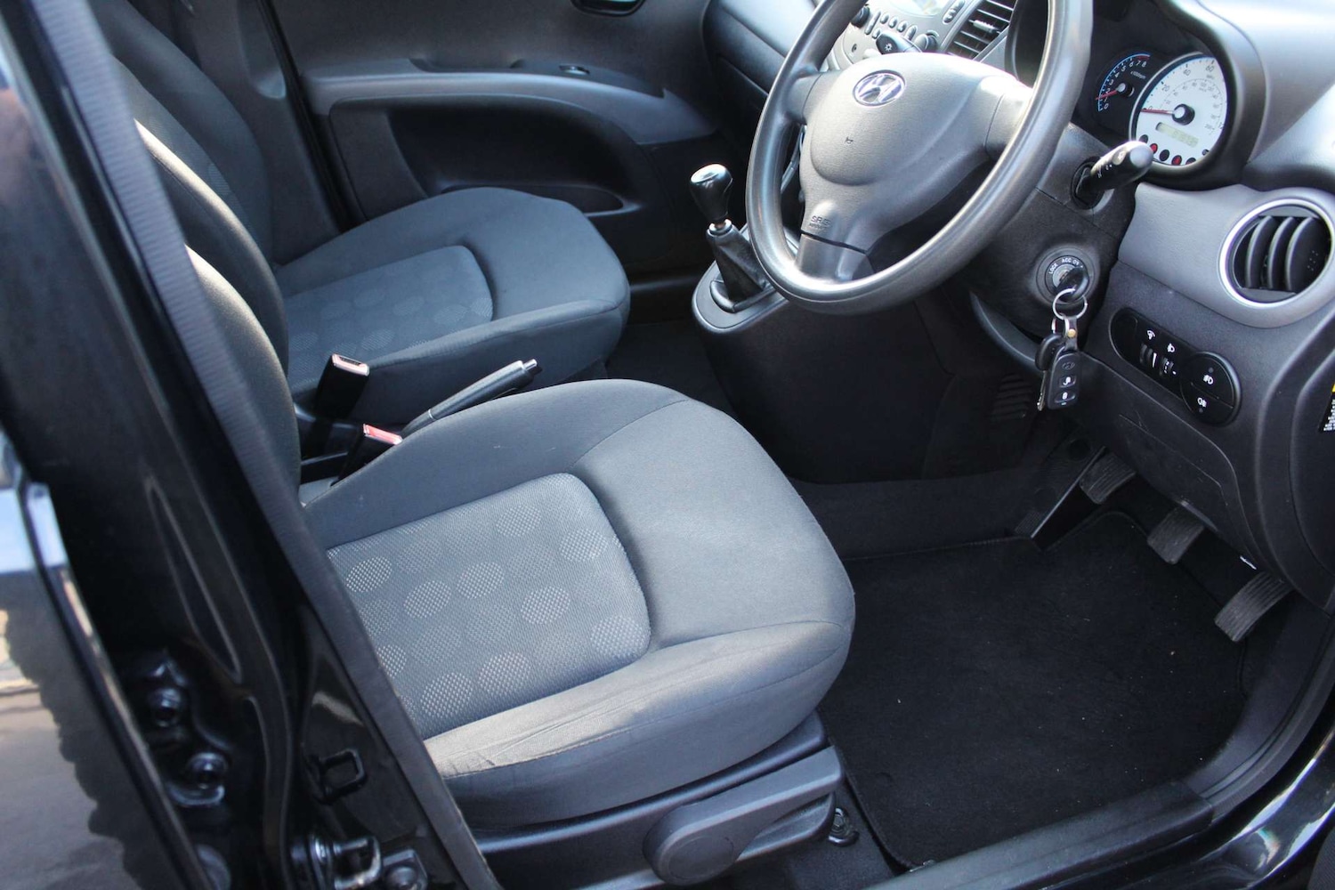 Used Hyundai i10 2009 for sale - 77434598: Photo 13