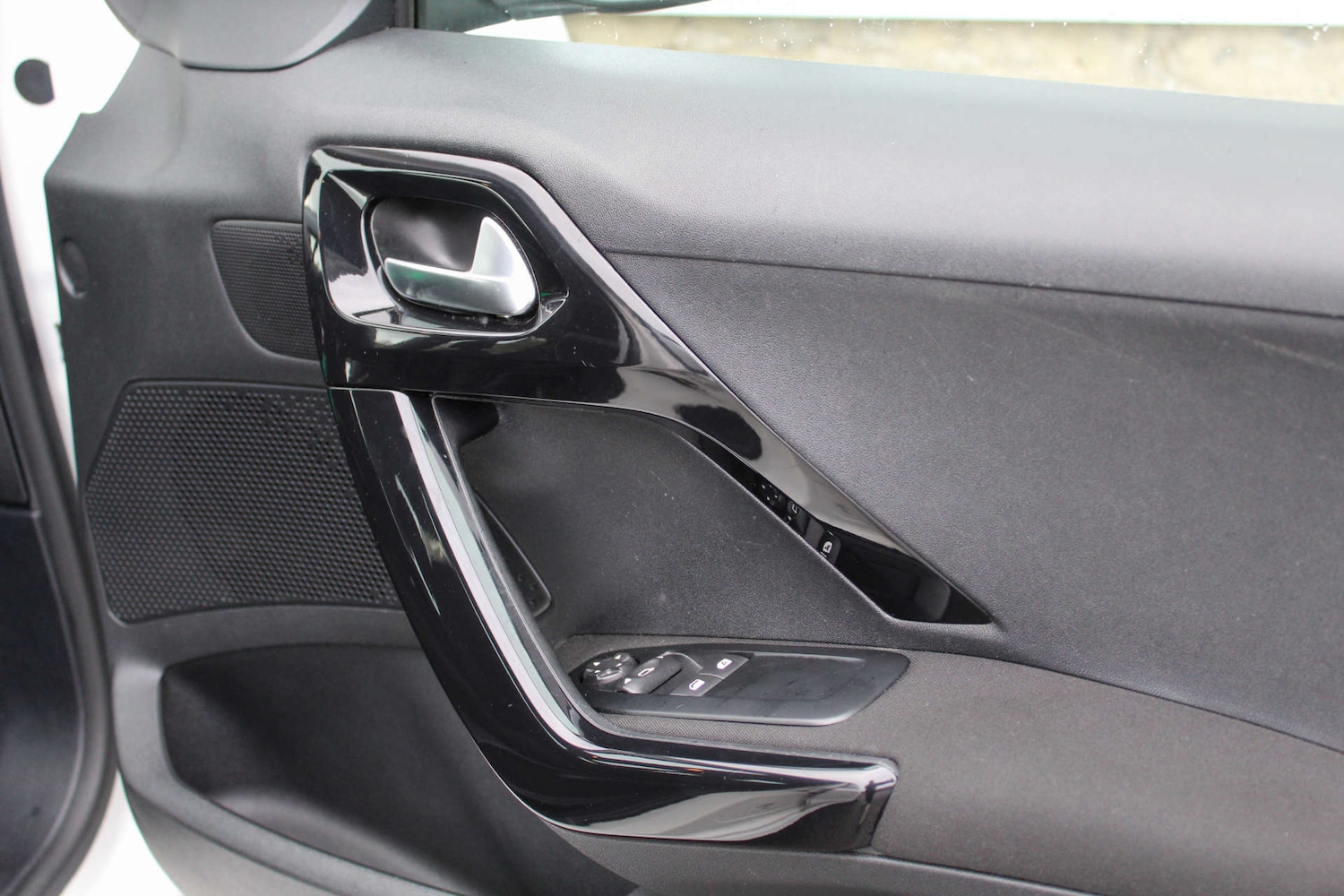 Used Peugeot 208 2013 for sale - 76382754: Photo 19