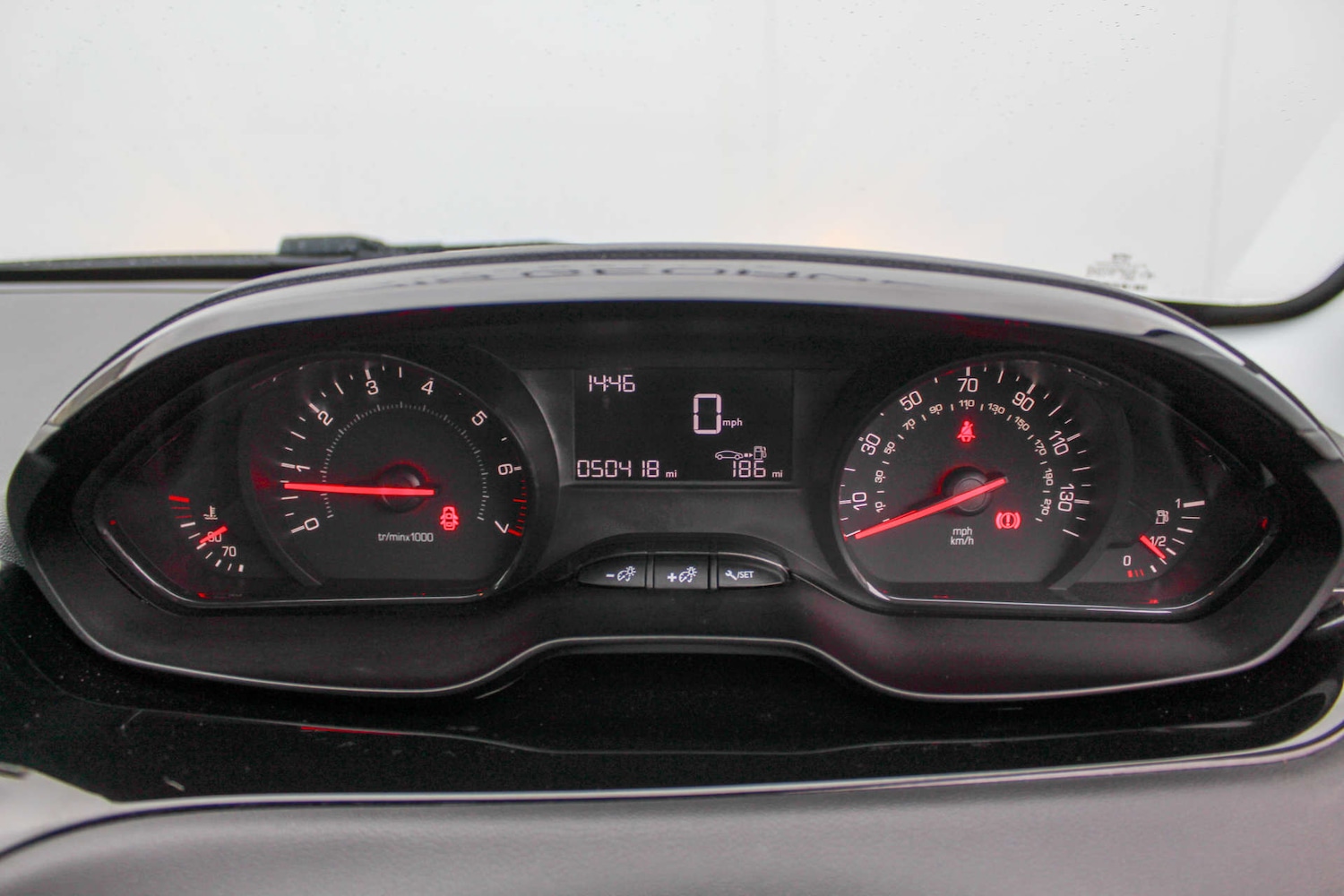 Used Peugeot 208 2013 for sale - 76382754: Photo 25