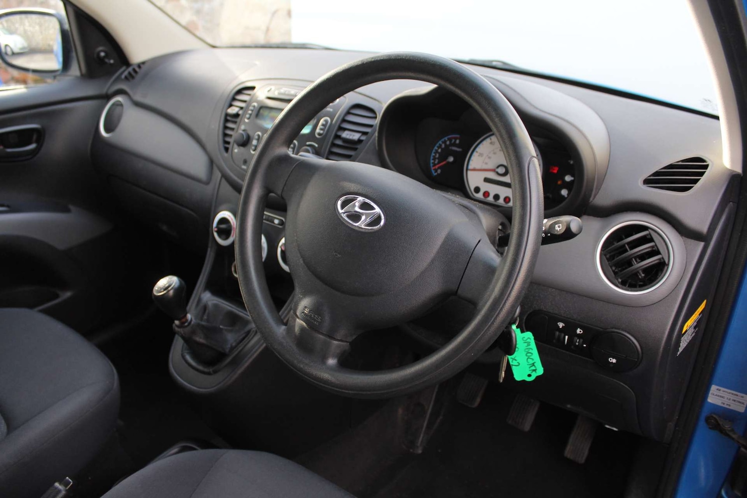 Used Hyundai i10 2010 for sale - 76567762: Photo 13