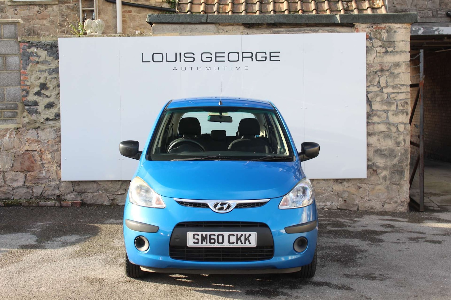 Used Hyundai i10 2010 for sale - 76567762: Photo 2