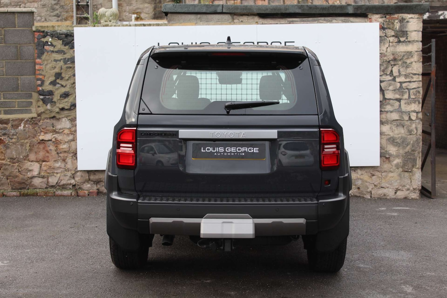 Used Toyota Land Cruiser 2025 for sale - 76588696: Photo 3