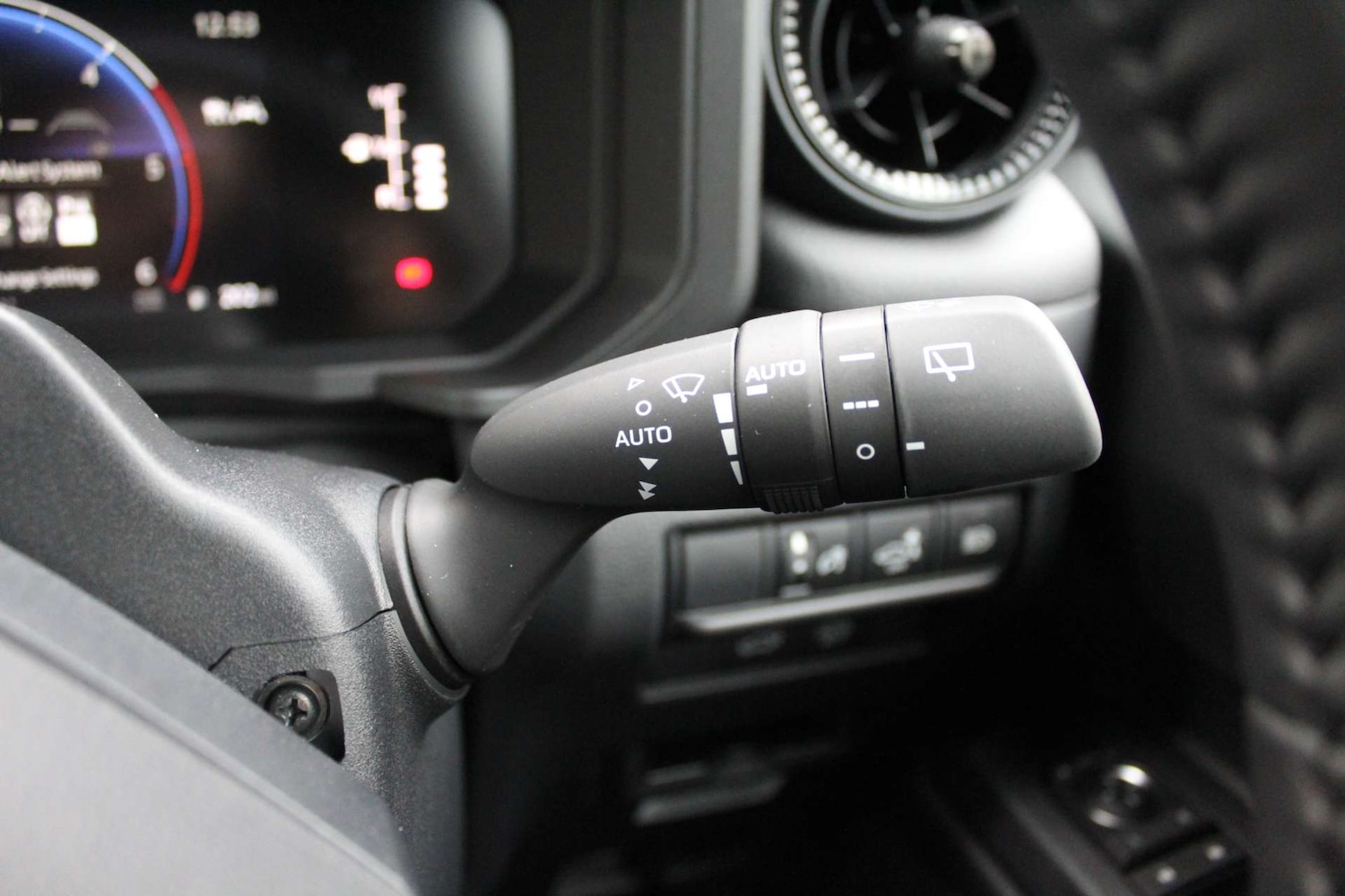 Used Toyota Land Cruiser 2025 for sale - 76588696: Photo 38