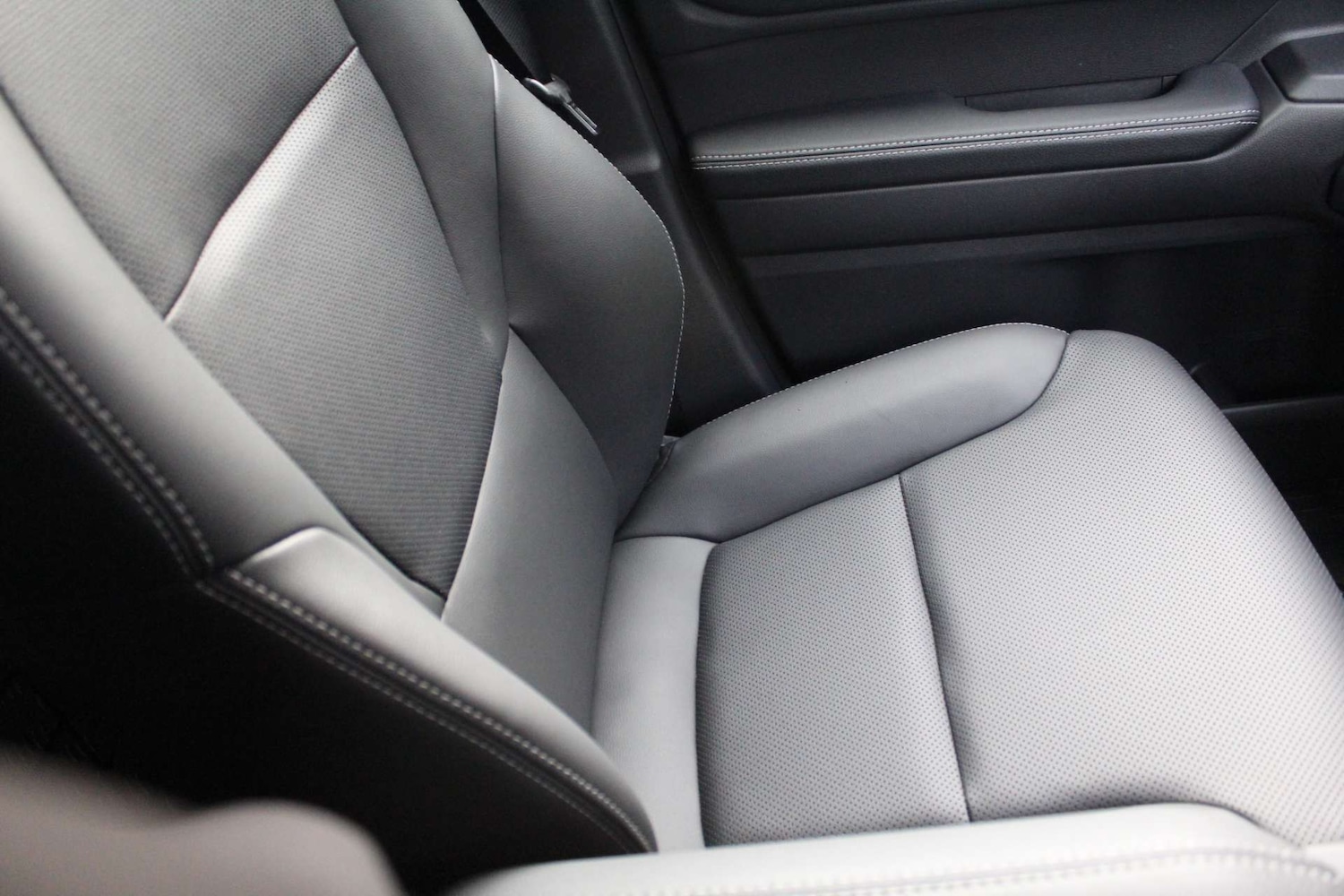 Used Toyota Land Cruiser 2025 for sale - 76588696: Photo 40