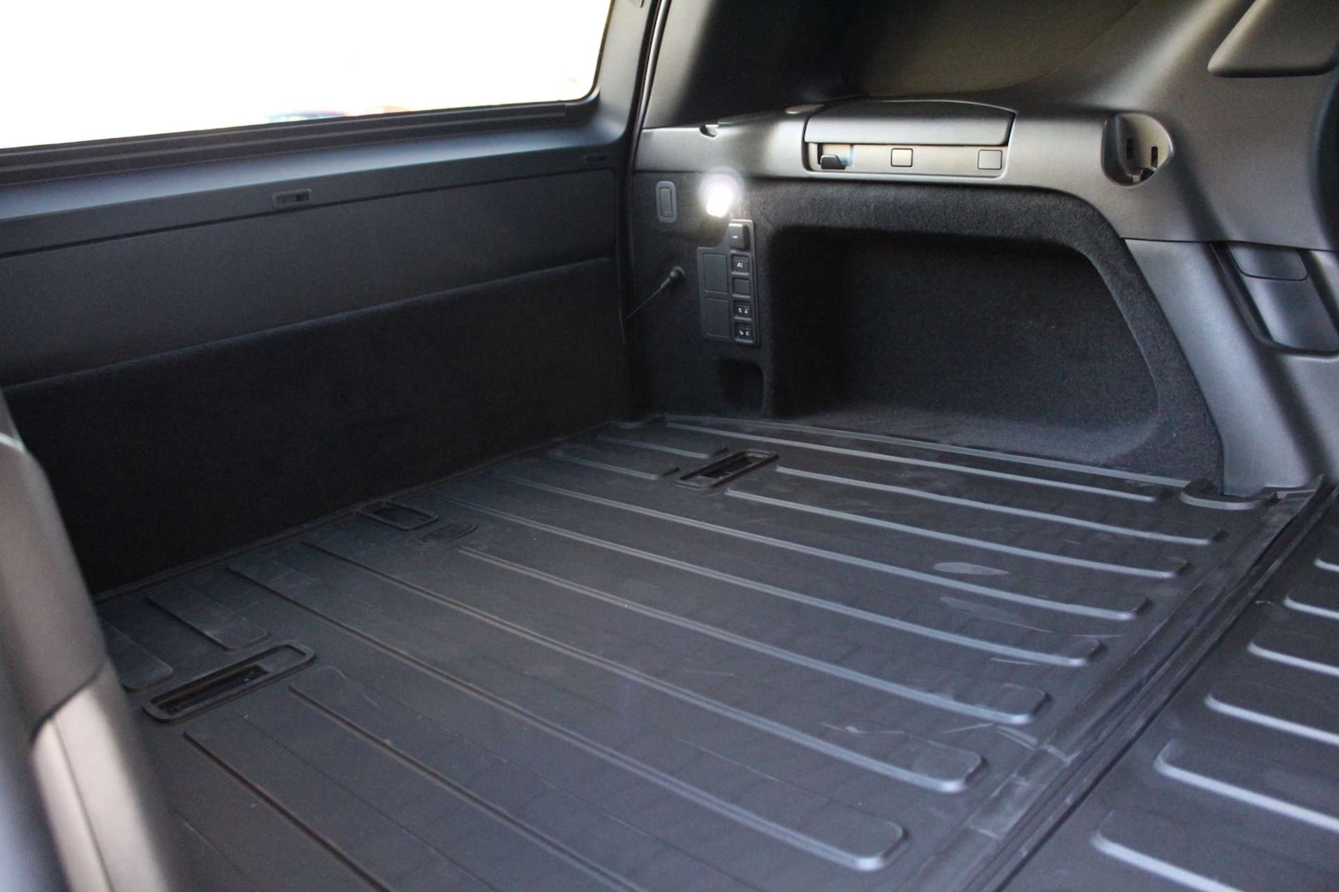 Used Land Rover Discovery 2025 for sale - 77336940: Photo 23