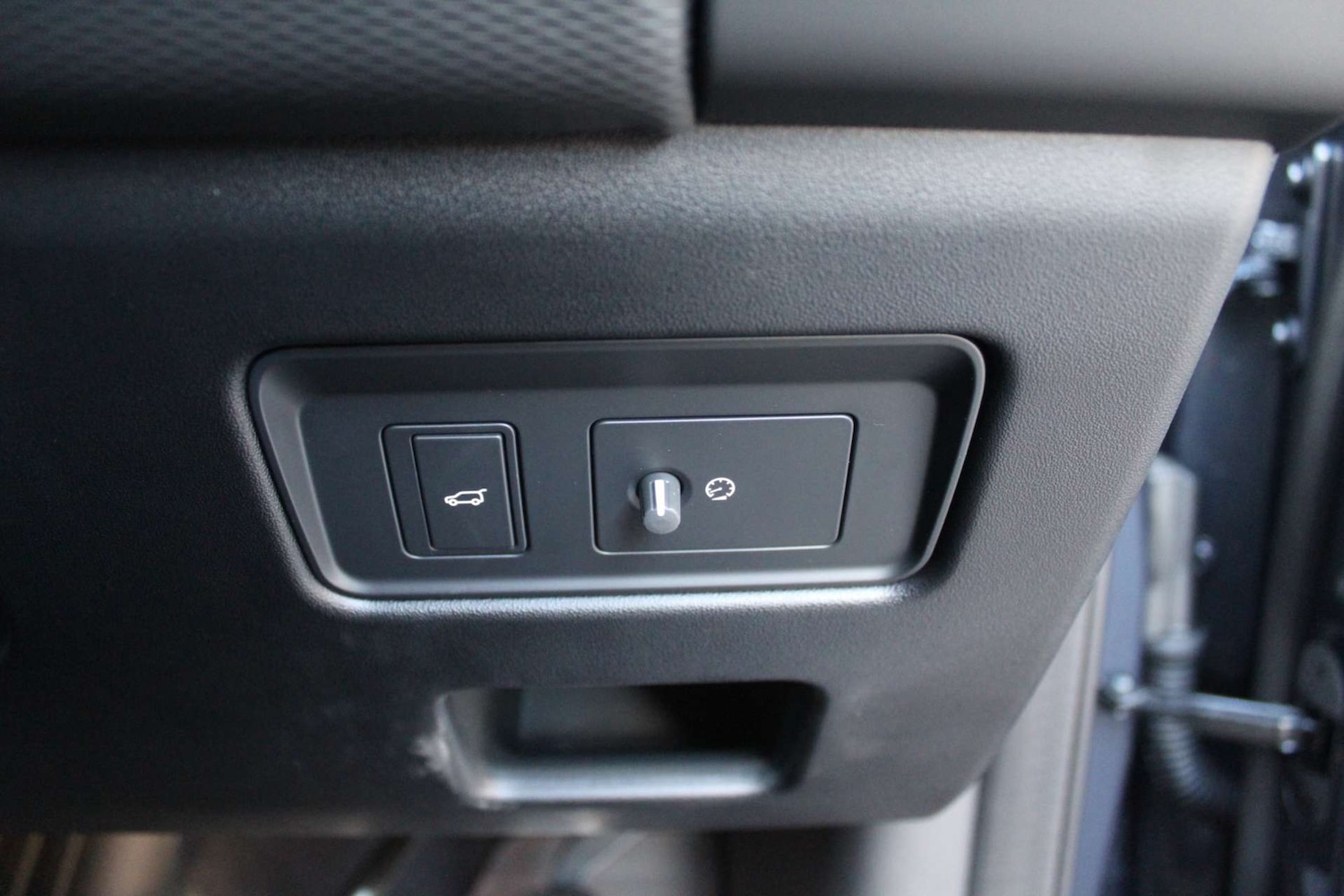 Used Land Rover Discovery 2025 for sale - 77336940: Photo 34