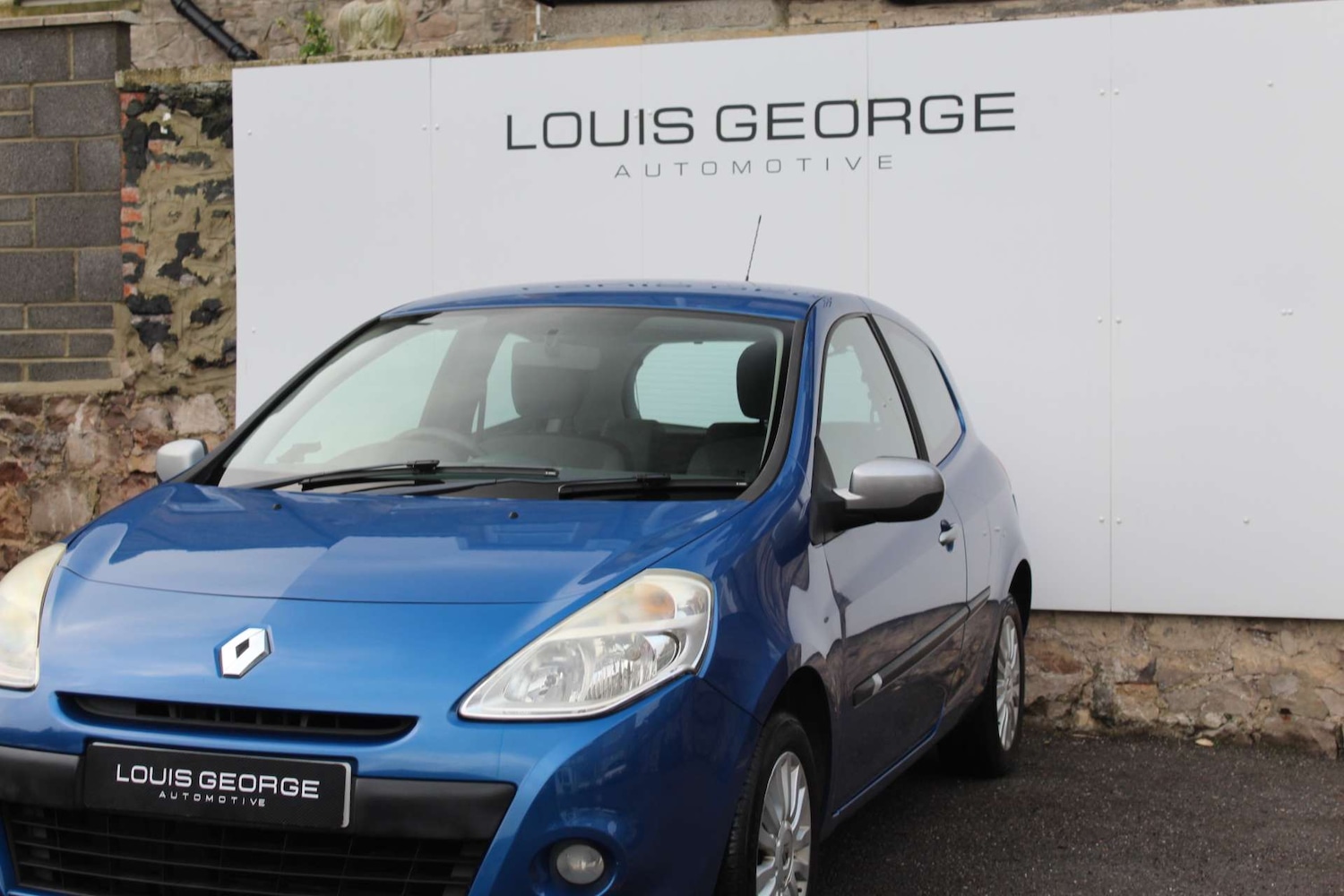 Used Renault Clio 2010 for sale - 77285502: Photo 5