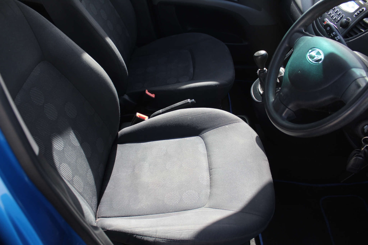 Used Hyundai i10 2010 for sale - 77833305: Photo 19