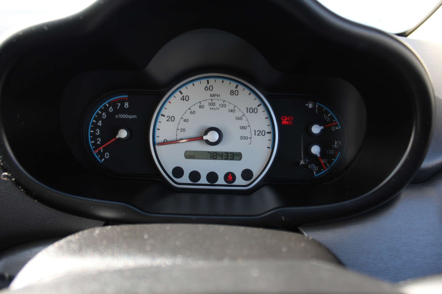 Used Hyundai i10 2010 for sale - 77833305: Photo 24