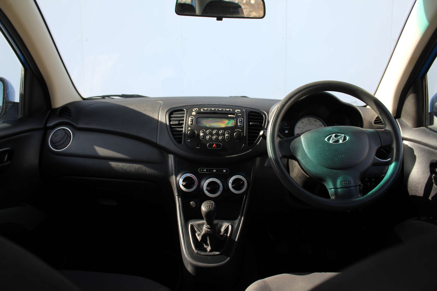 Used Hyundai i10 2010 for sale - 77833305: Photo 27