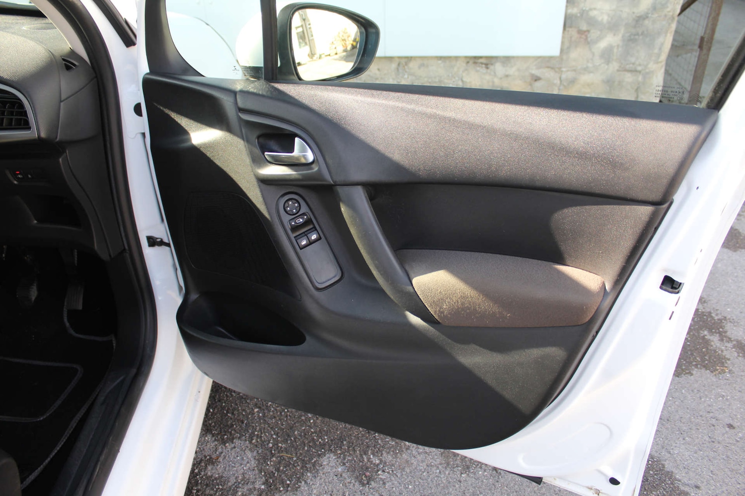 Used Citroen C3 2014 for sale - 77653002: Photo 16