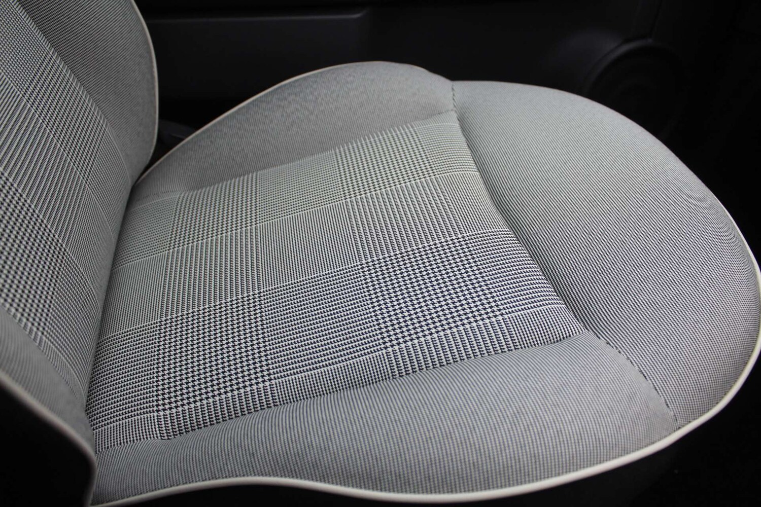 Used Fiat 500 2015 for sale - 77159472: Photo 21