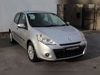 Used Renault Clio 2009 for sale - 76629703: Photo