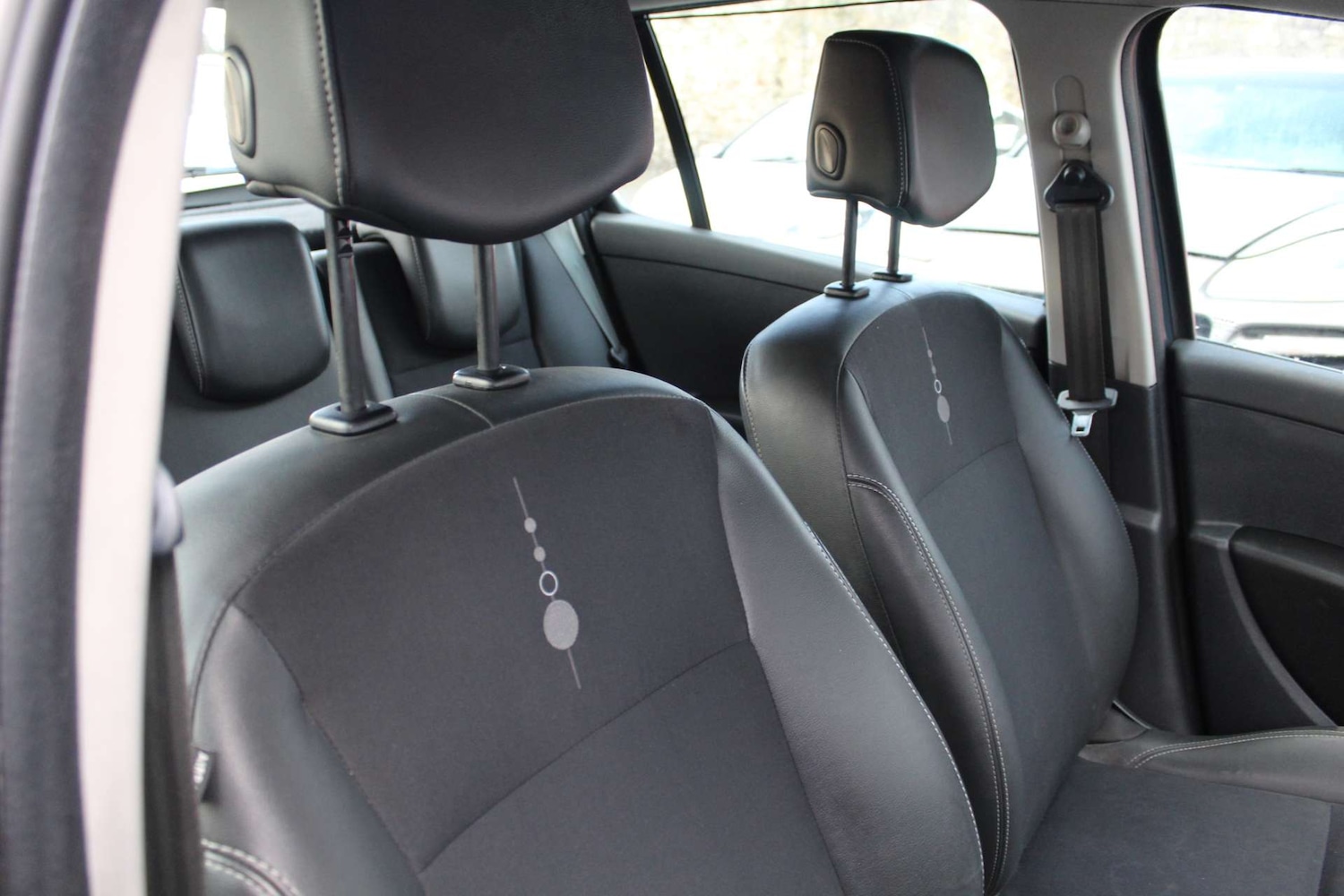 Used Renault Clio 2012 for sale - 77571341: Photo 18