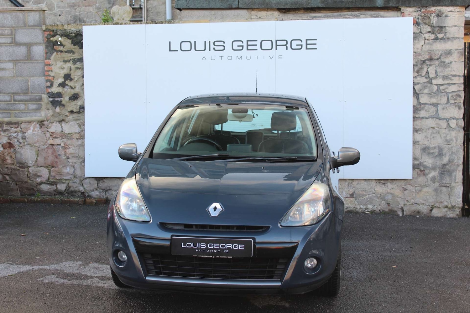 Used Renault Clio 2012 for sale - 77571341: Photo 5