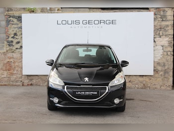 Used Peugeot 208 2012 for sale - 78281722: Photo