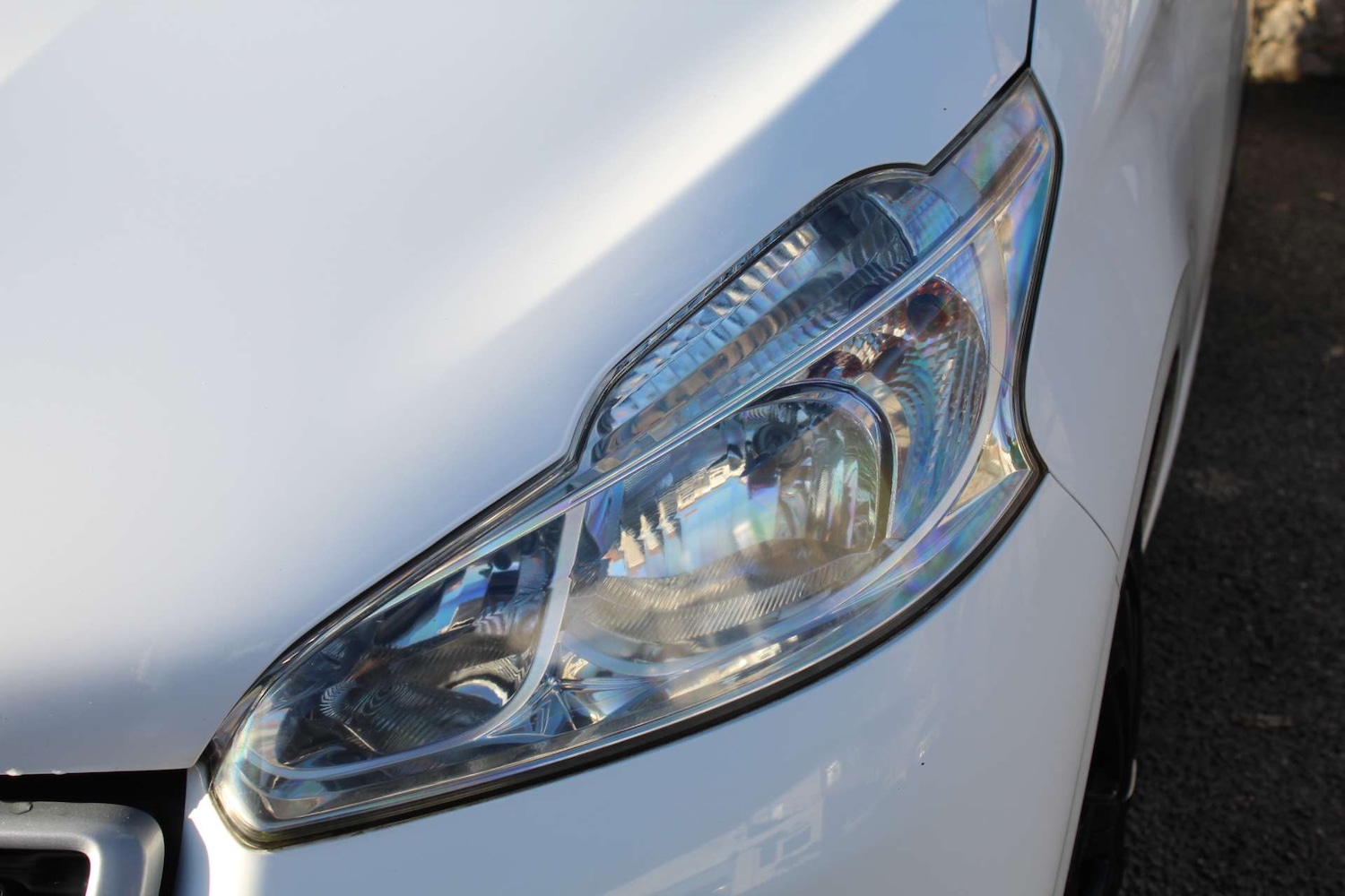 Used Peugeot 208 2012 for sale - 77437721: Photo 13