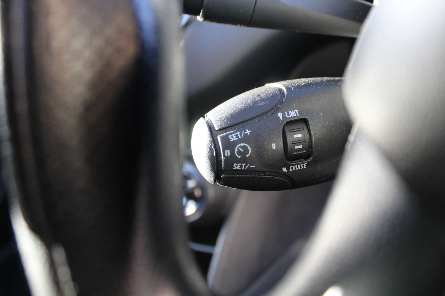 Used Peugeot 208 2012 for sale - 77437721: Photo 26