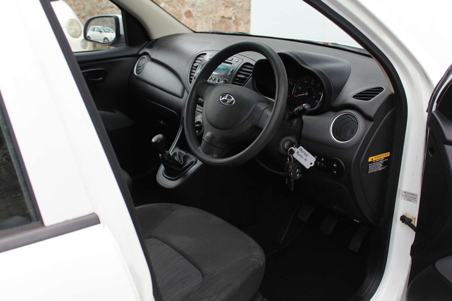 Used Hyundai i10 2012 for sale - 78167864: Photo 19