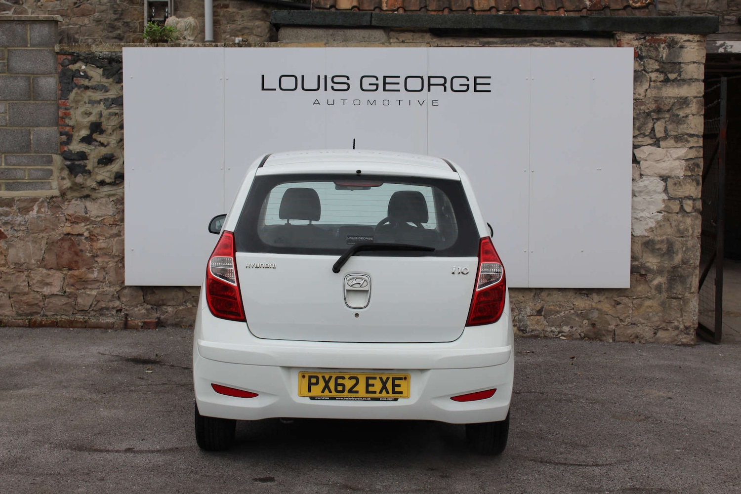 Used Hyundai i10 2012 for sale - 78167864: Photo 2