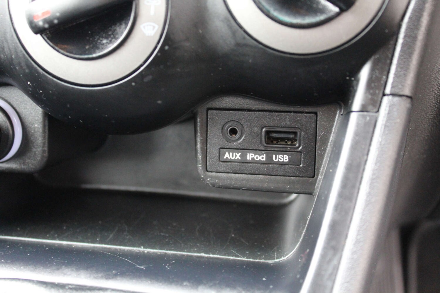 Used Hyundai i10 2012 for sale - 78167864: Photo 23