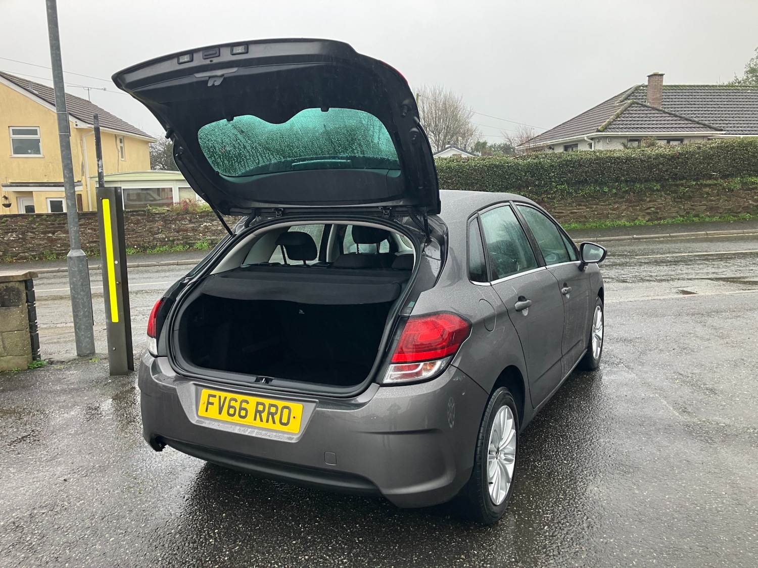 Used Citroen C4 2016 for sale - 76970095: Photo 3