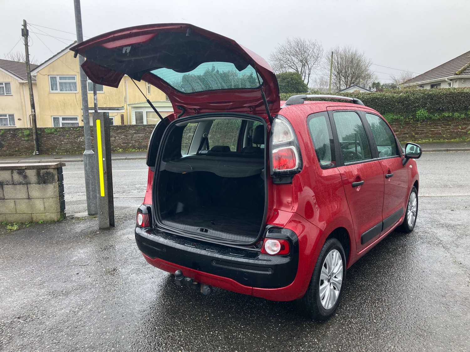 Used Citroen C3 Picasso 2016 for sale - 77848196: Photo 3