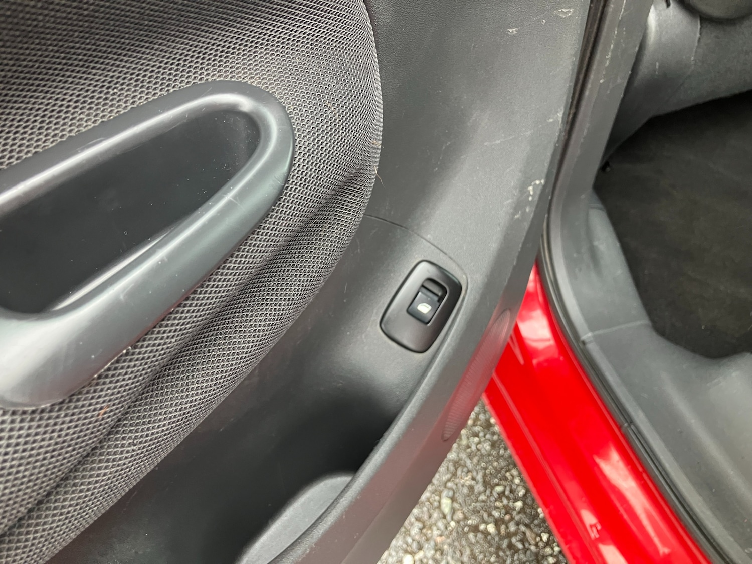 Used Citroen C3 Picasso 2016 for sale - 77848196: Photo 9