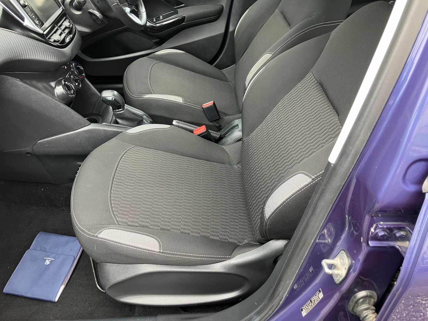 Used Peugeot 208 2016 for sale - 77677425: Photo 7