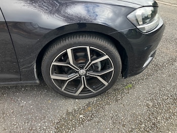 Used Volkswagen Golf 2018 for sale - 78323752: Photo