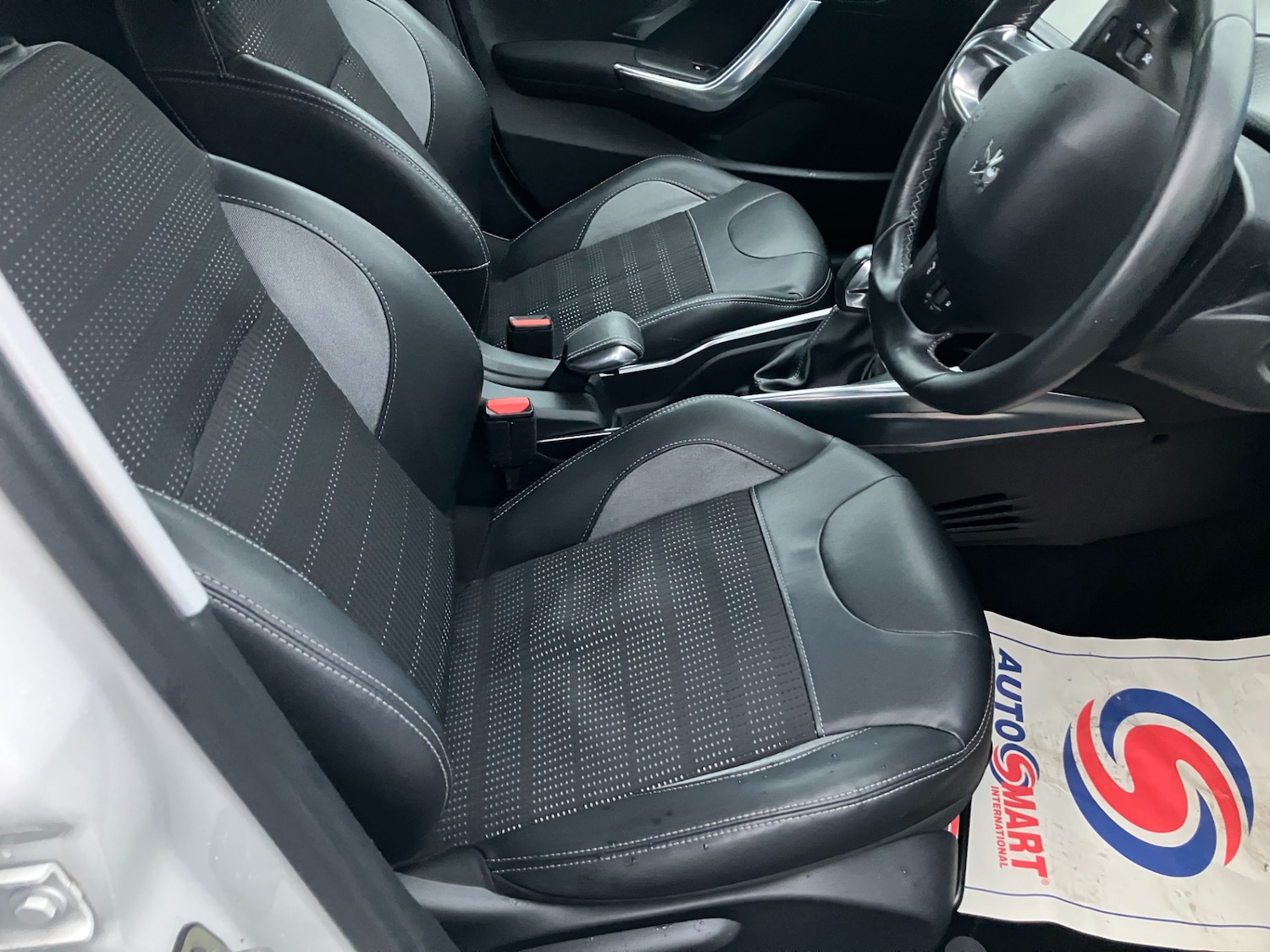 Used Peugeot 2008 2014 for sale - 77207555: Photo 13