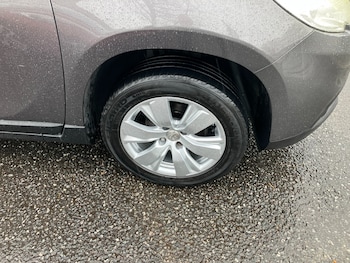 Used Peugeot 2008 2016 for sale - 77591440: Photo