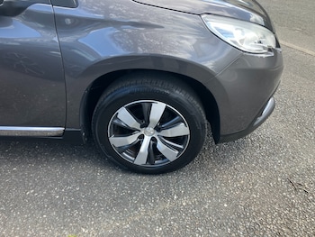Used Peugeot 2008 2015 for sale - 78546016: Photo