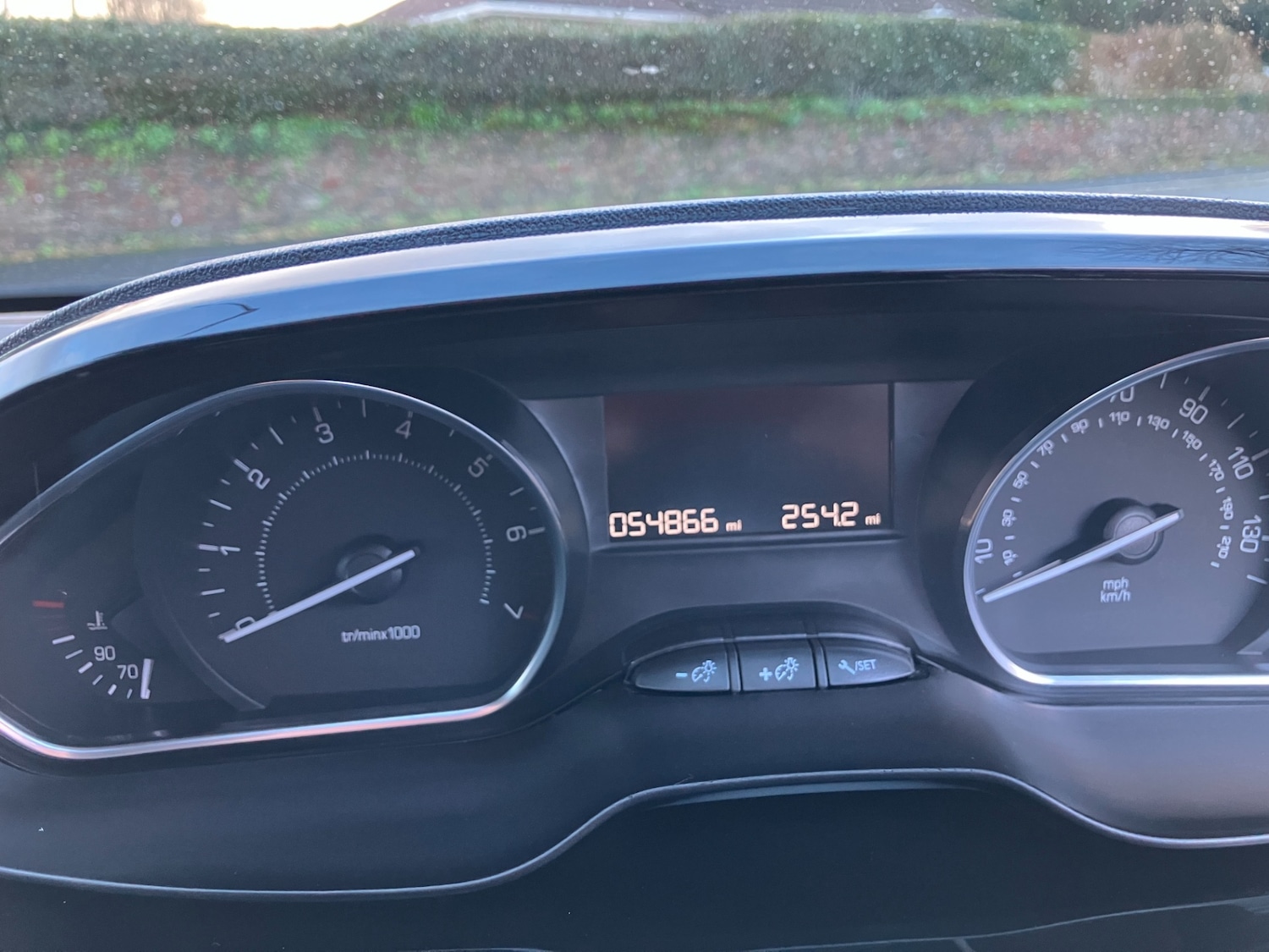 Used Peugeot 208 2015 for sale - 77367242: Photo 11