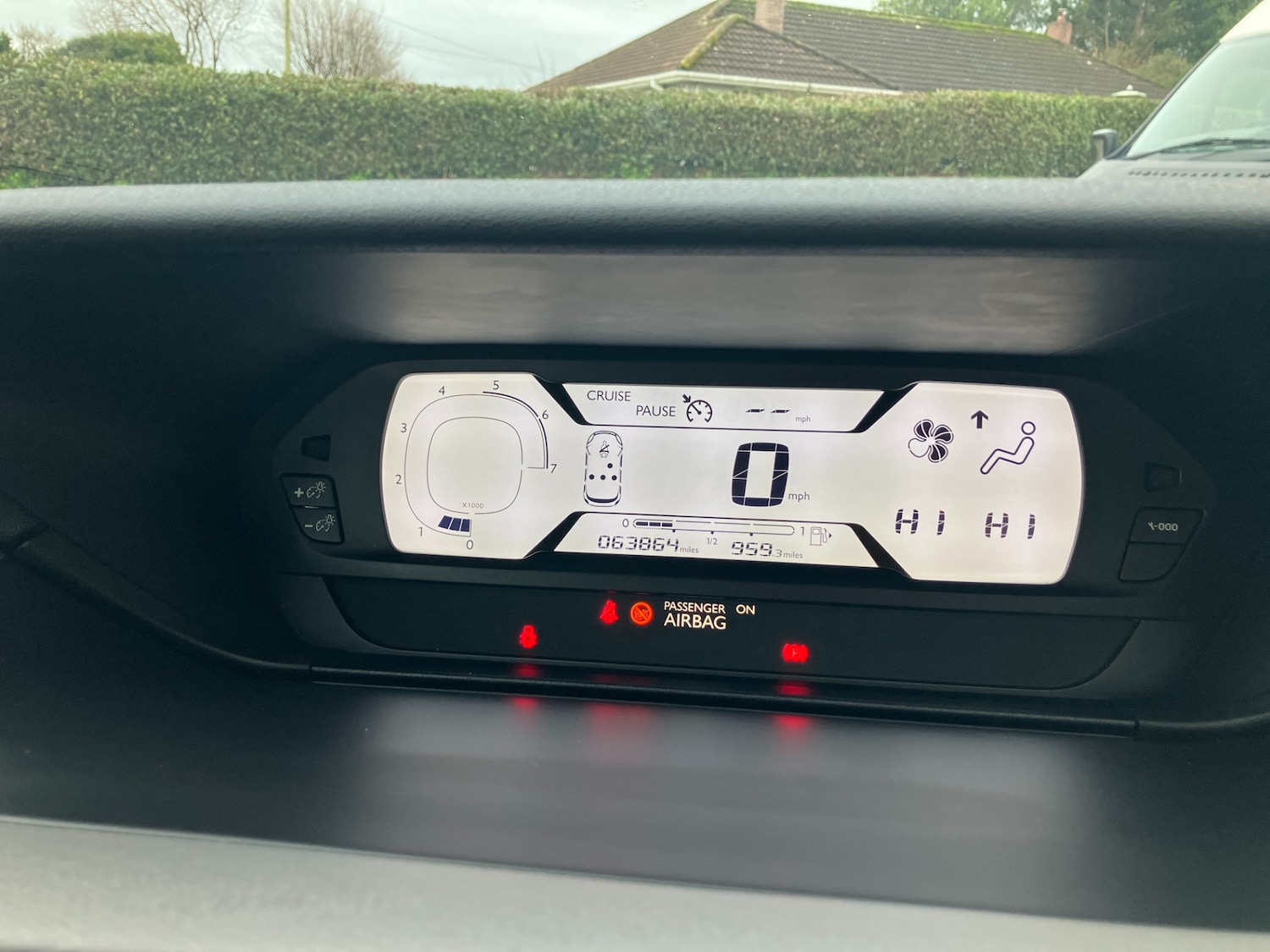 Used Citroen C4 Picasso 2015 for sale - 77207996: Photo 15