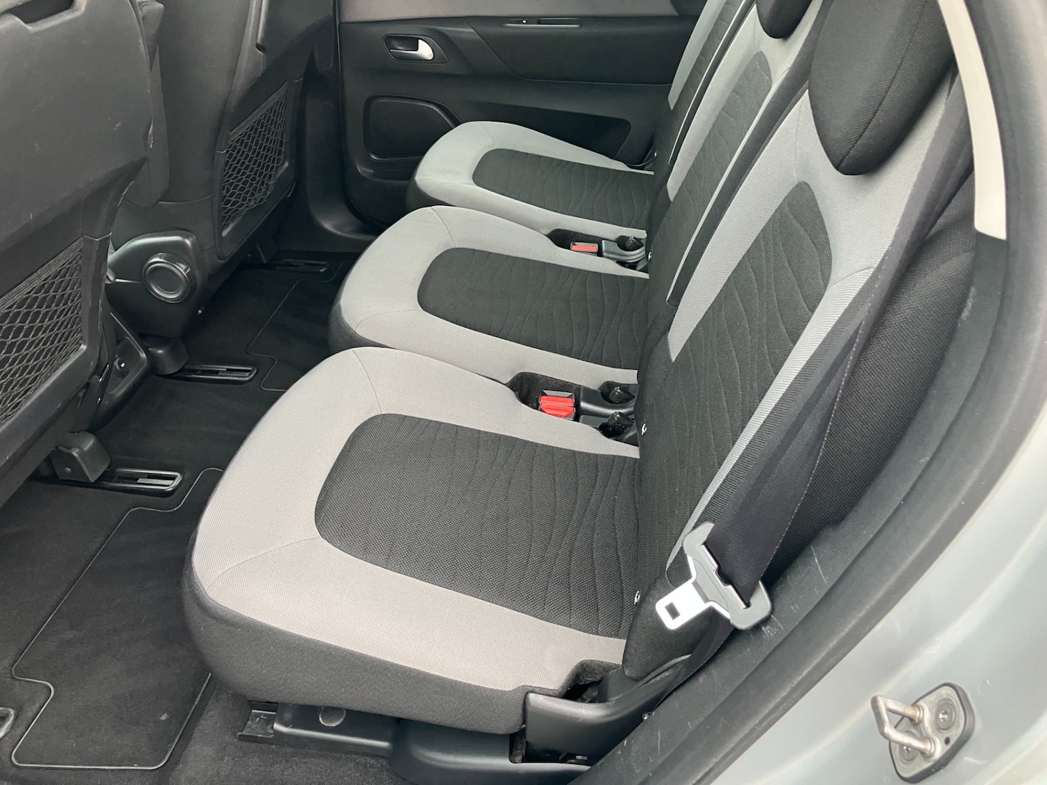 Used Citroen C4 Picasso 2015 for sale - 77207996: Photo 8