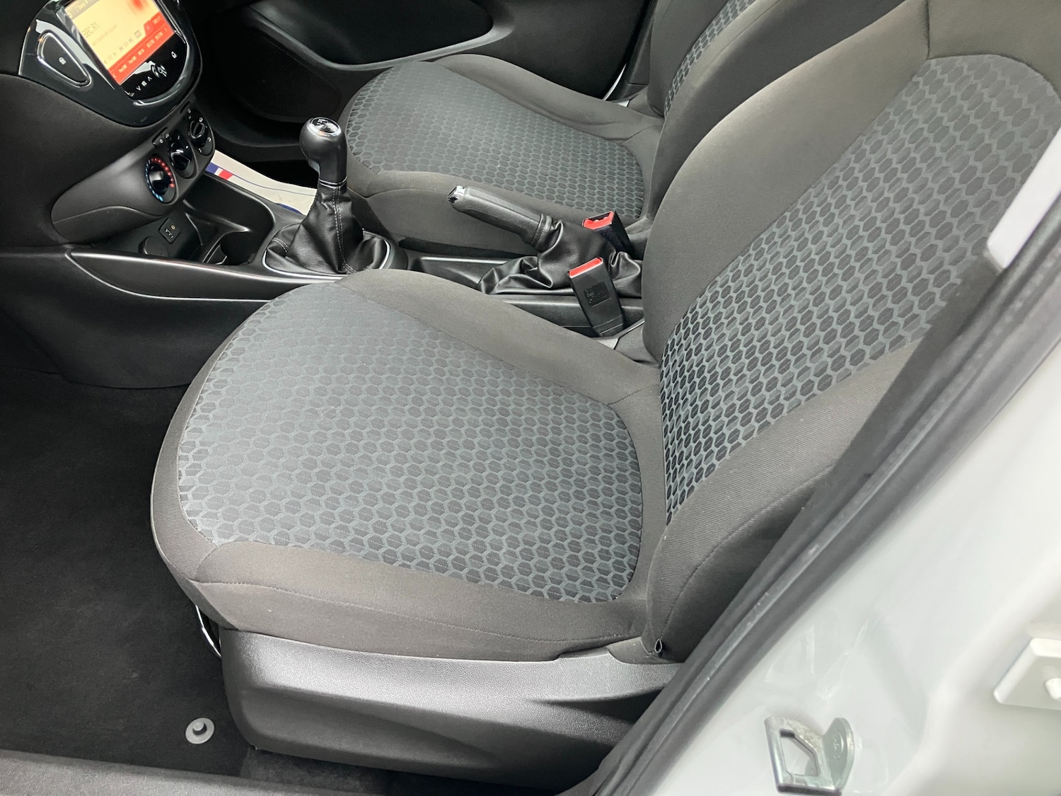 Used Vauxhall Corsa 2015 for sale - 77379476: Photo 7