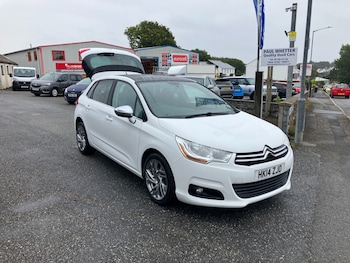 2014 (14) - 1.6 e-HDi [115] Selection 5dr
