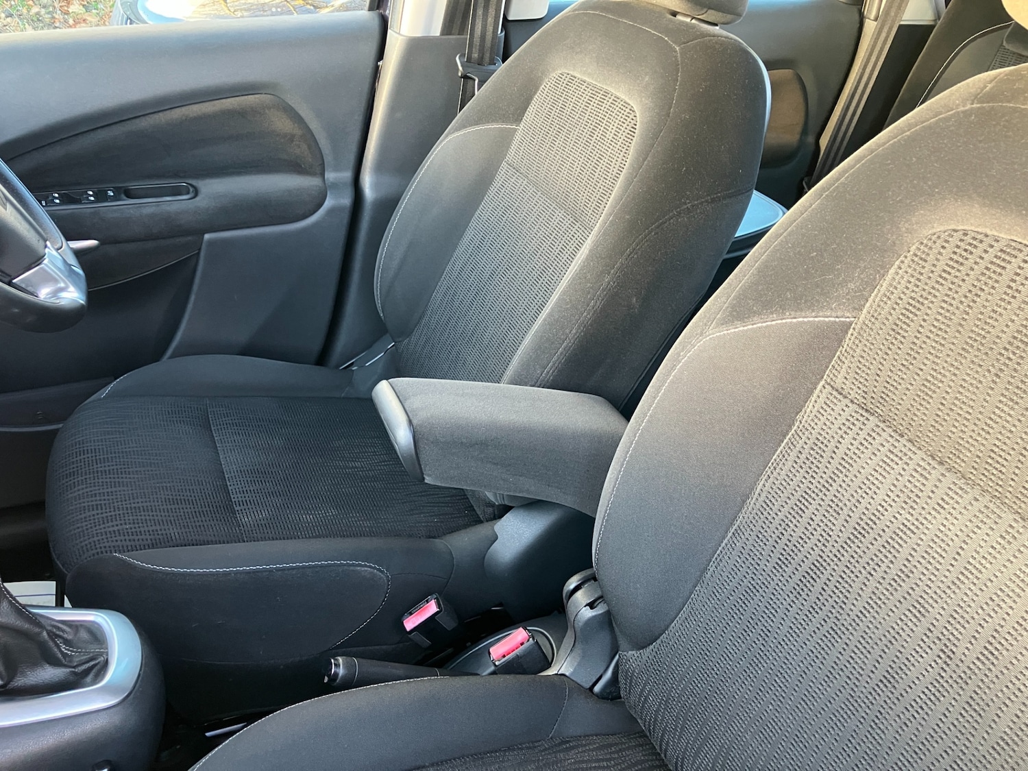 Used Citroen C3 Picasso 2014 for sale - 76696260: Photo 12