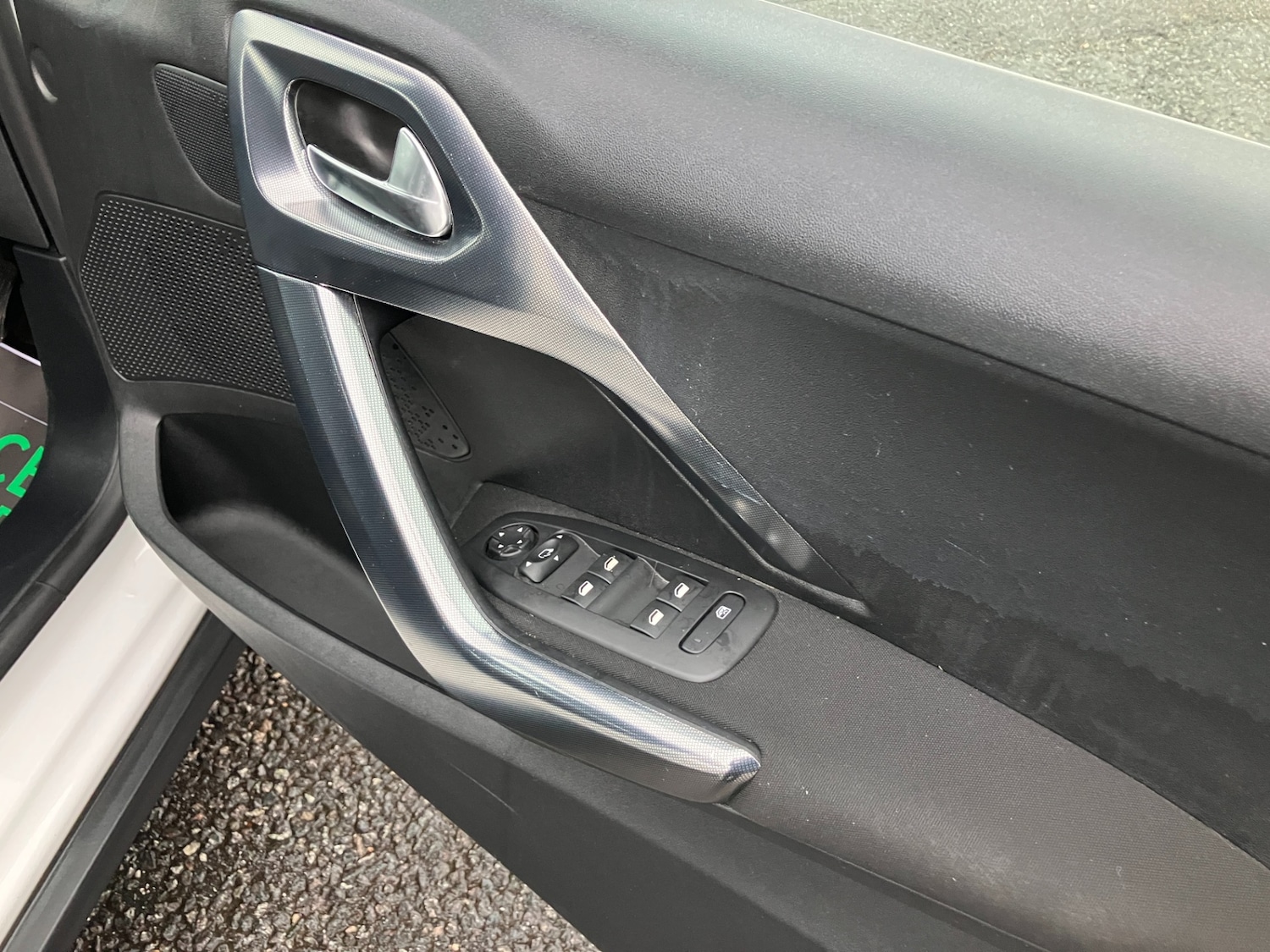 Used Peugeot 2008 2014 for sale - 76578197: Photo 8