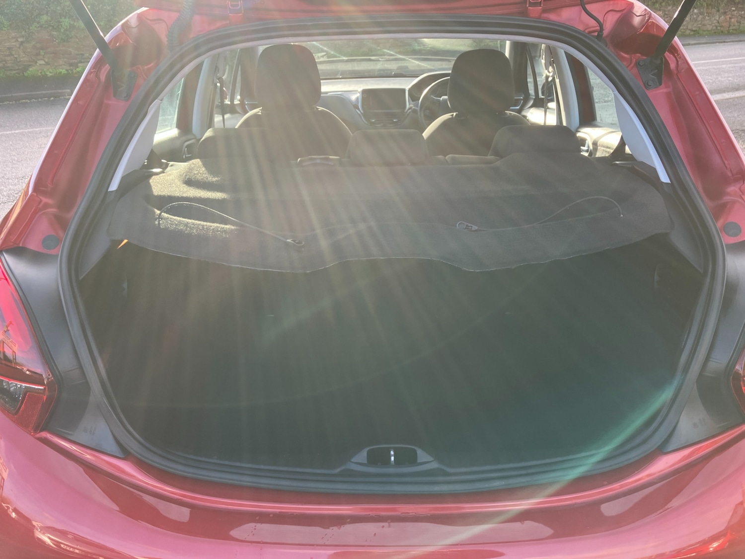 Used Peugeot 208 2017 for sale - 76741462: Photo 4