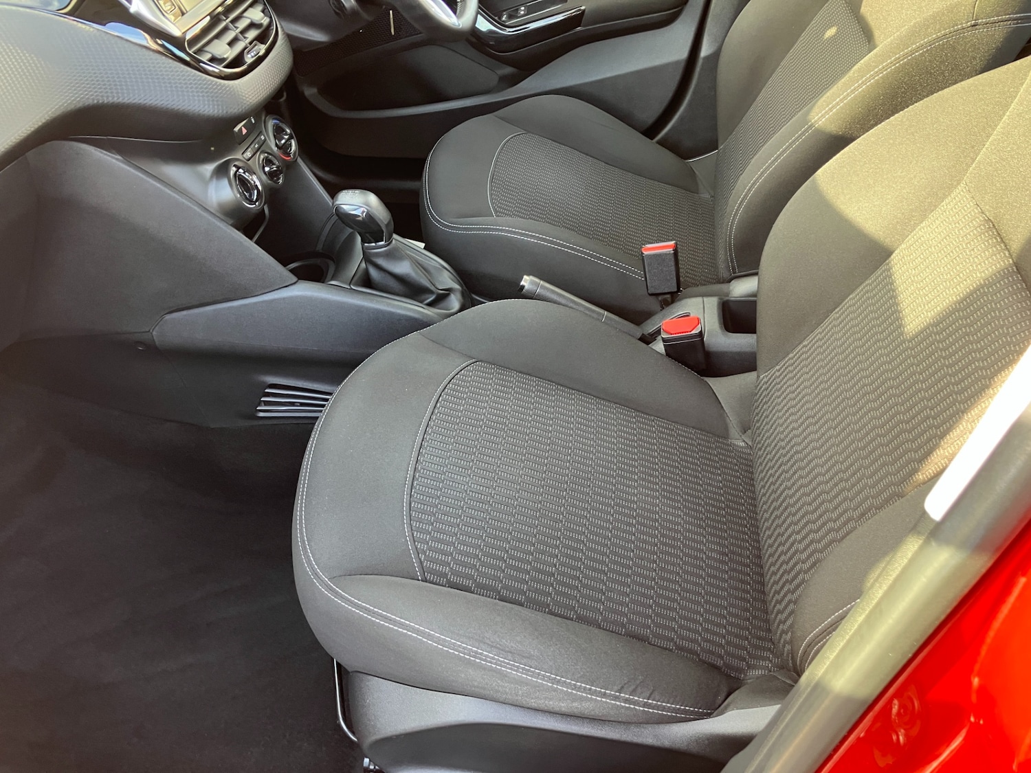 Used Peugeot 208 2017 for sale - 76741462: Photo 7