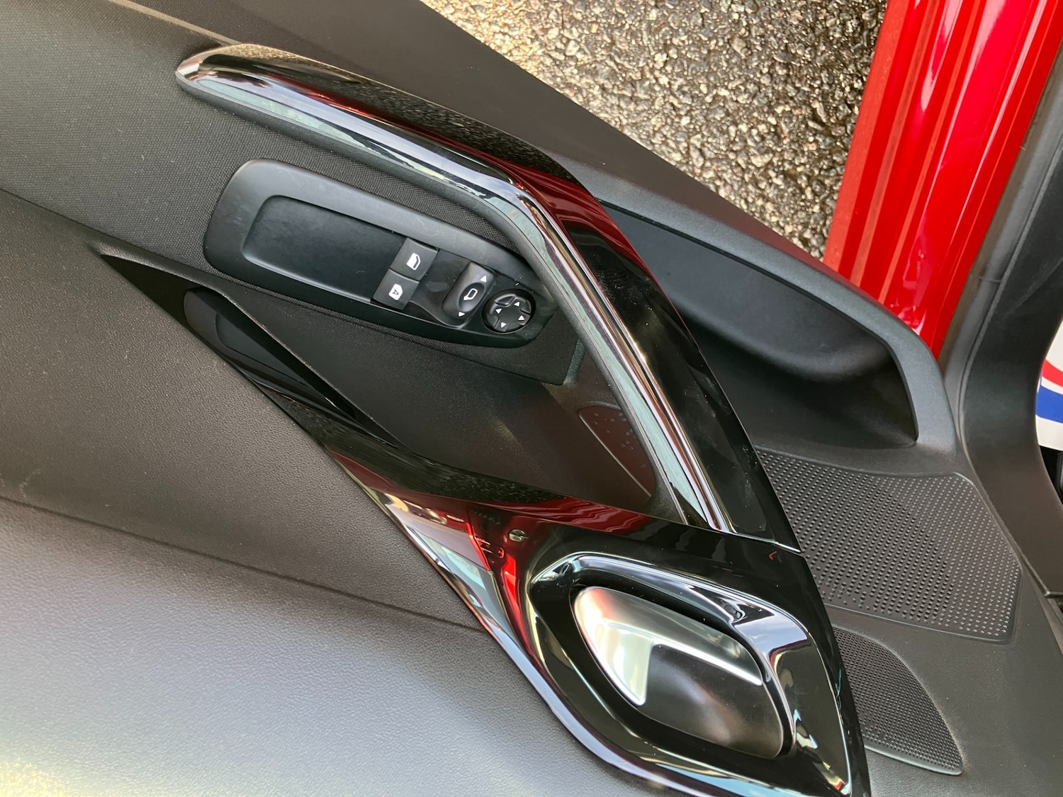 Used Peugeot 208 2017 for sale - 76741462: Photo 9