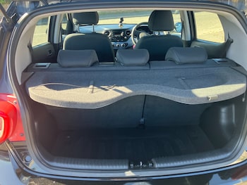 Used Hyundai i10 2016 for sale - 76104040: Photo