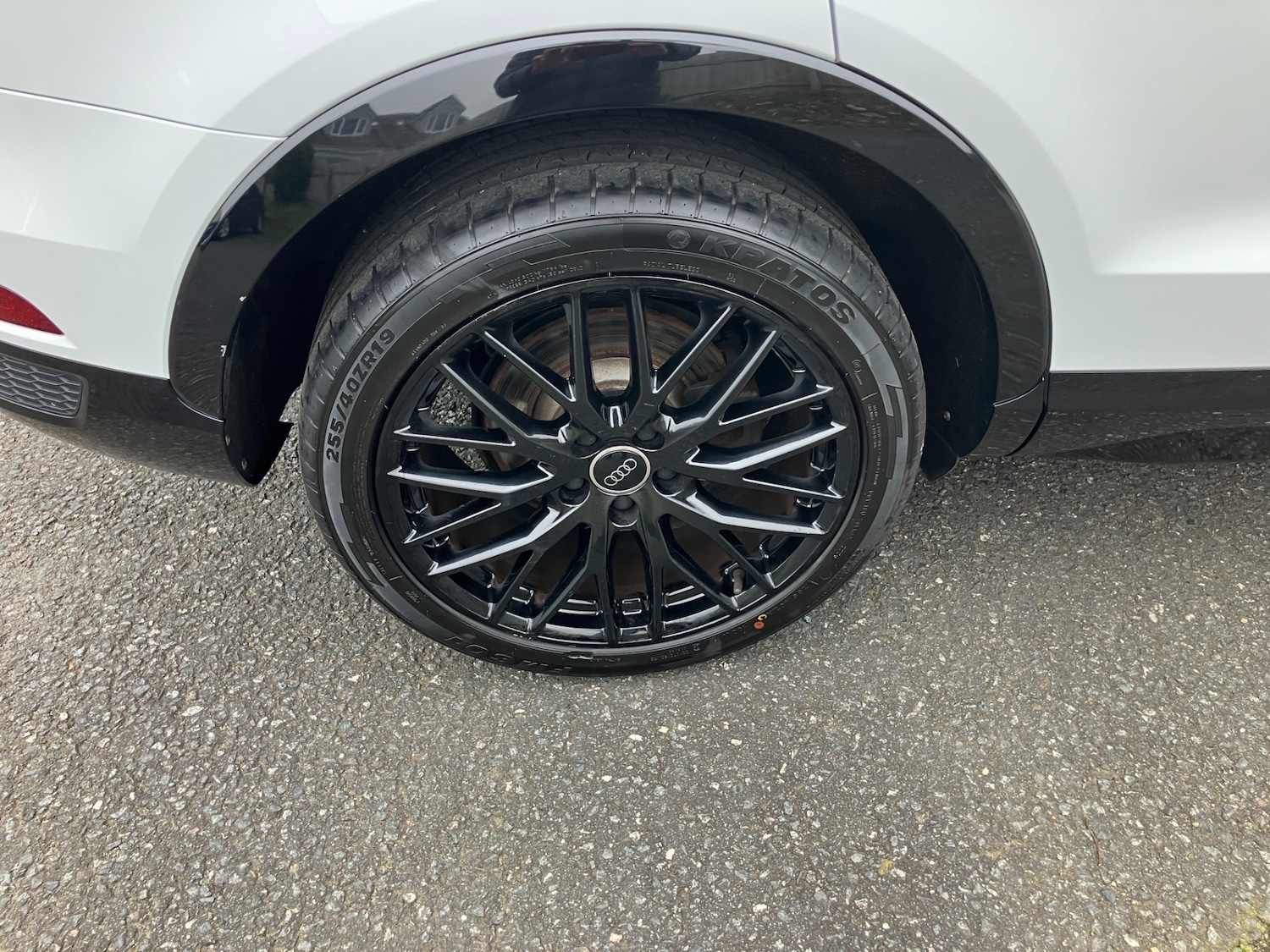 Used Audi Q3 2018 for sale - 77947389: Photo 2