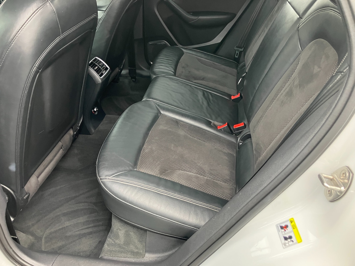 Used Audi Q3 2018 for sale - 77947389: Photo 6