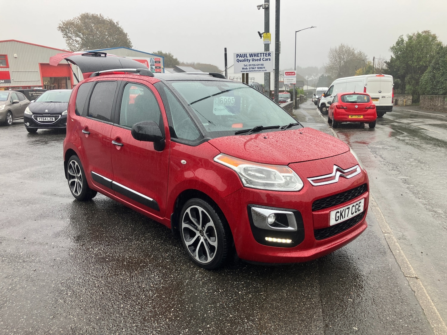 Used Citroen C3 Picasso 2017 for sale - 76461877: Photo 1